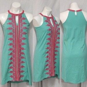 Halfmoon Halter Keyhole Front Embroidered Crochet Trim Tunic Top Small